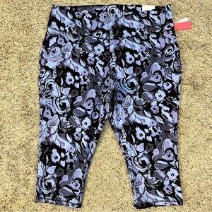 Livi Active Cropped Blue and Black Leggings with Elastic Waistband